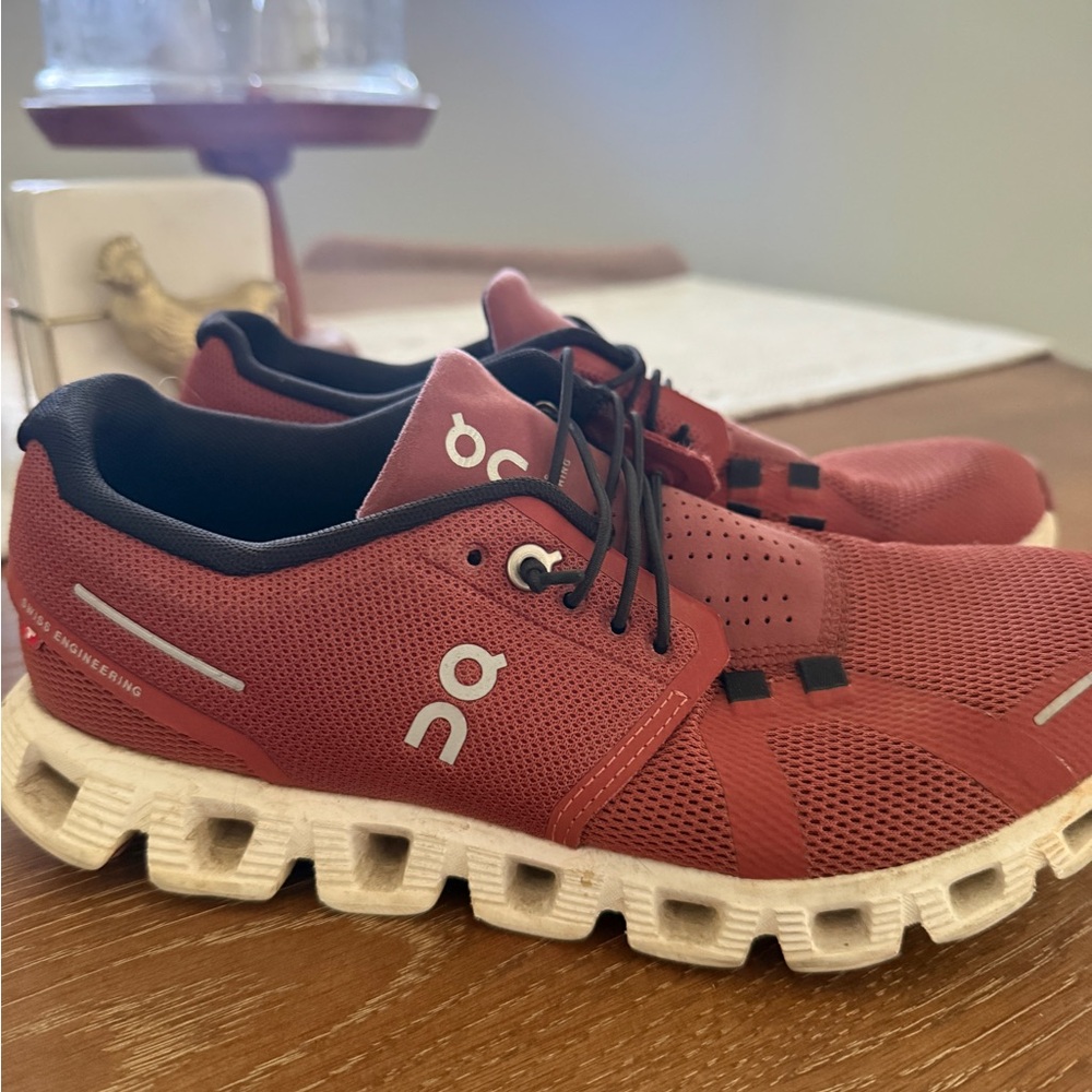 On Running Women’s Athletic Shoes in Red with White Sole